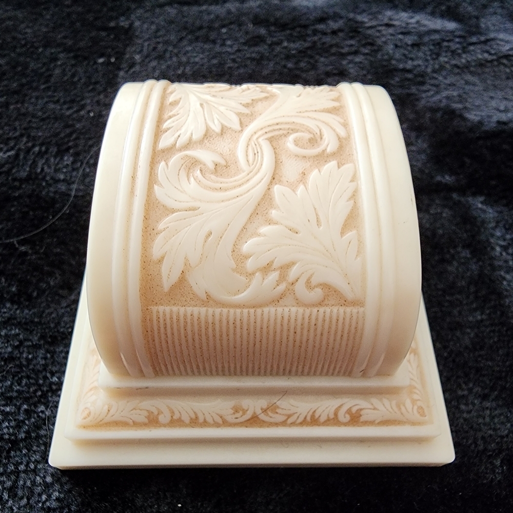 Elegant Cream and Tan Decorative Box